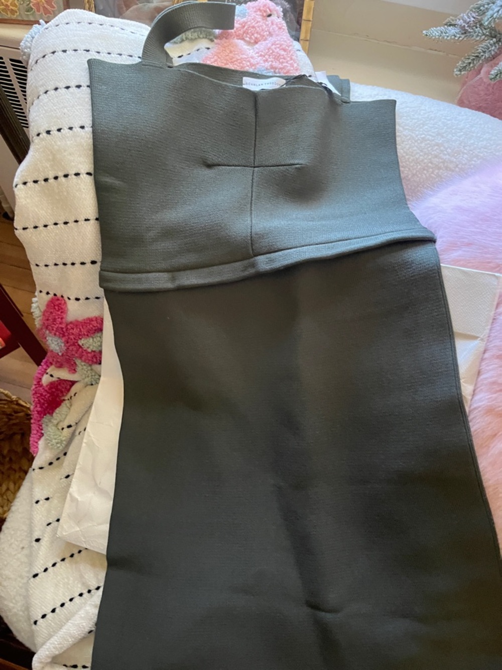 Scanlan Theodore crepe knit green dress M beautiful color - Picture 6 of 11